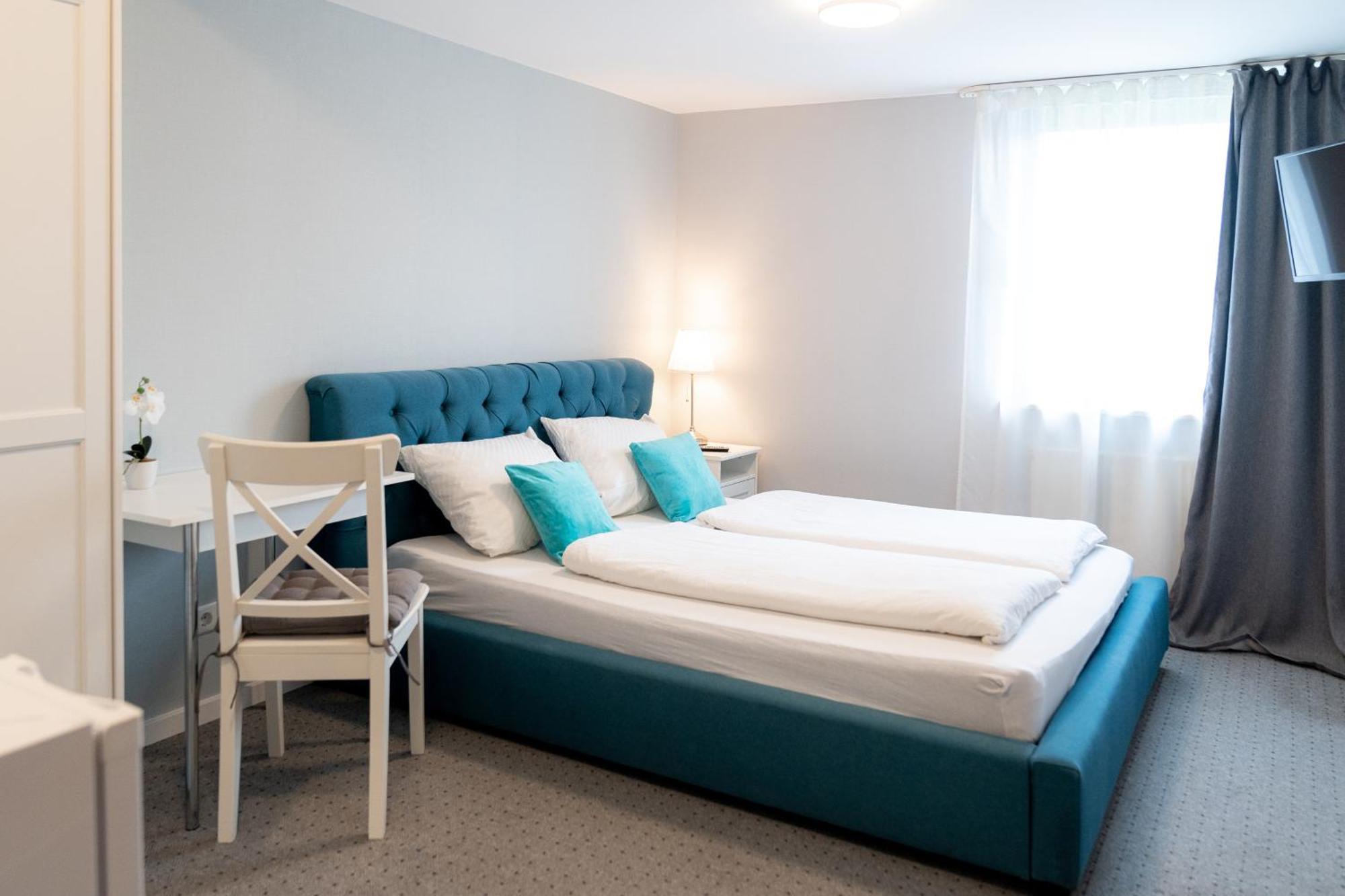 Hotel Zum Hahn 가르브센 외부 사진