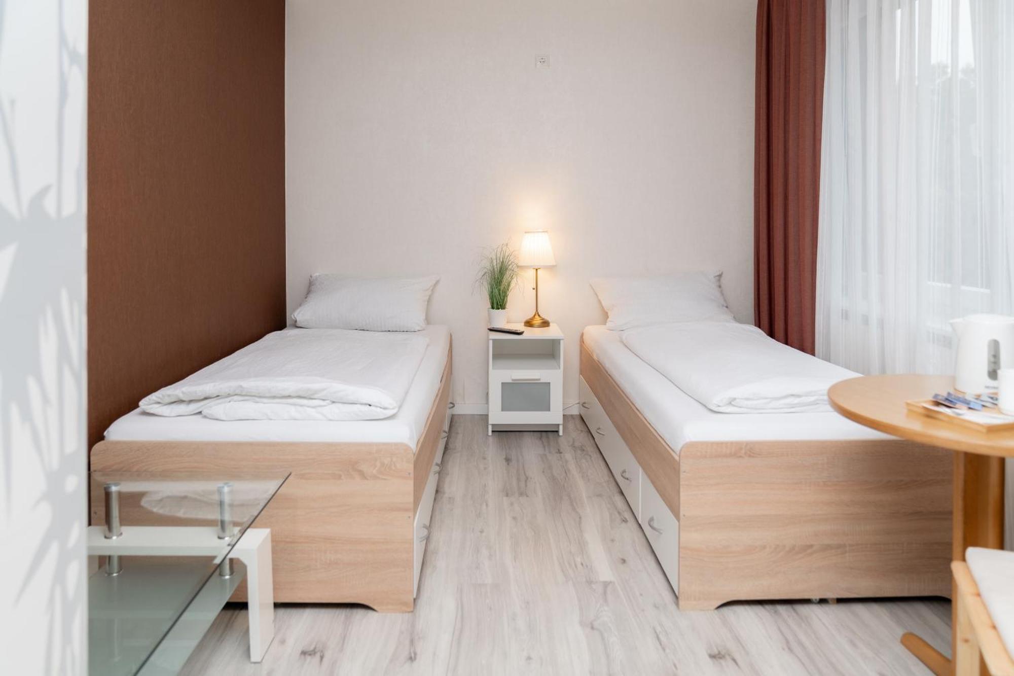 Hotel Zum Hahn 가르브센 외부 사진